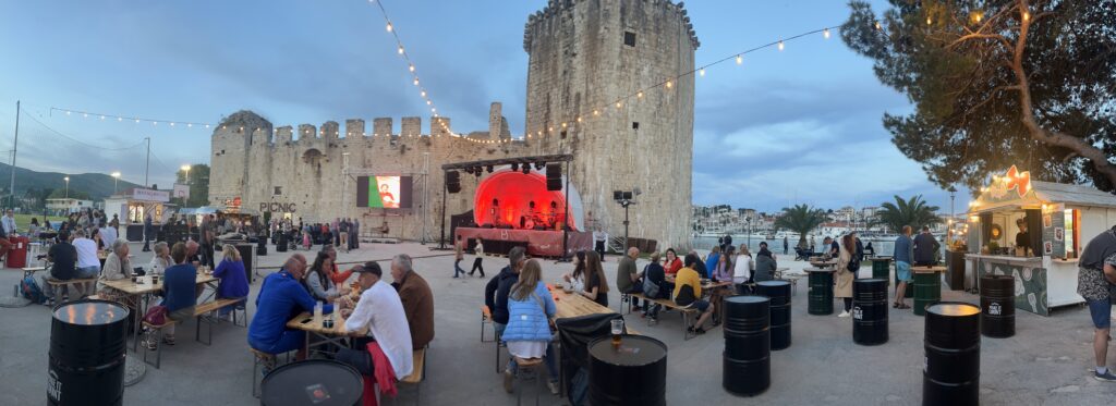 Festival Babarol en la fortaleza de Trogir