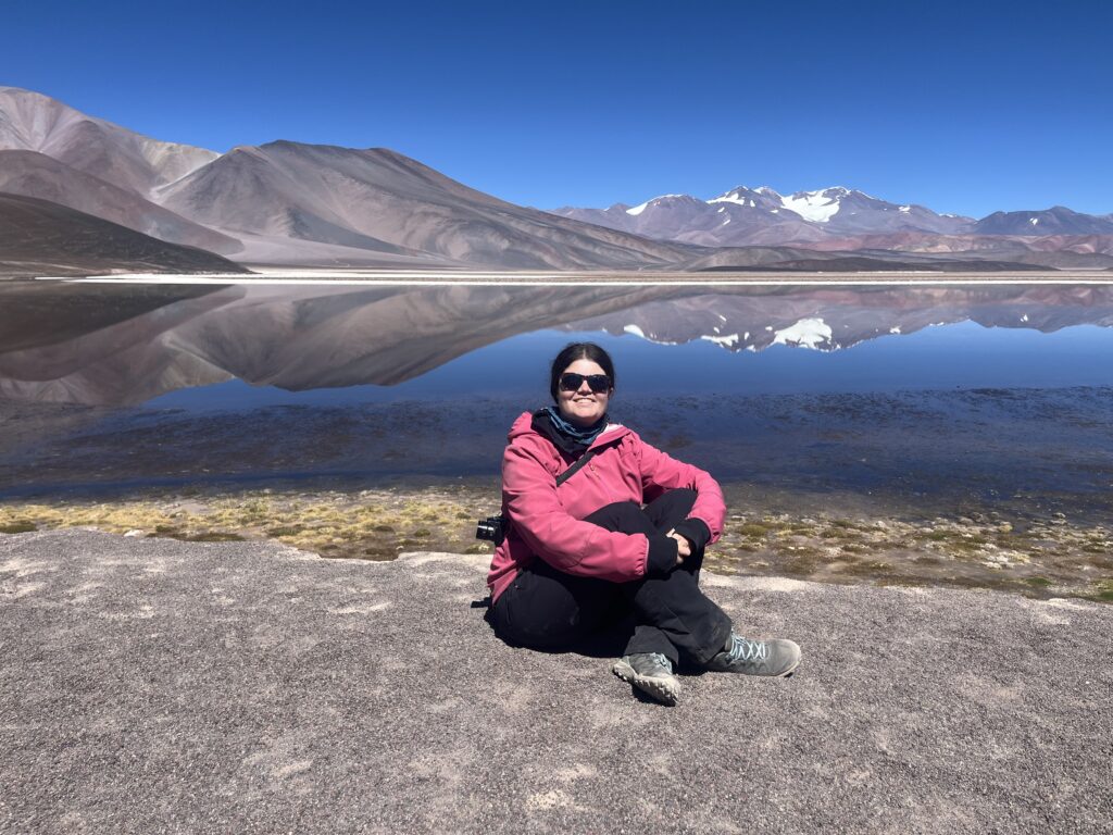 Laguna Negra, balcón del Pissis