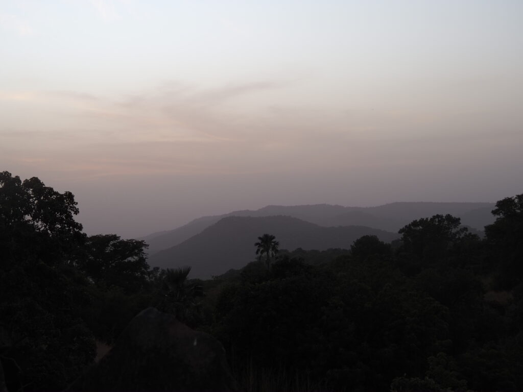 Atardeceren las montañas de País Basari