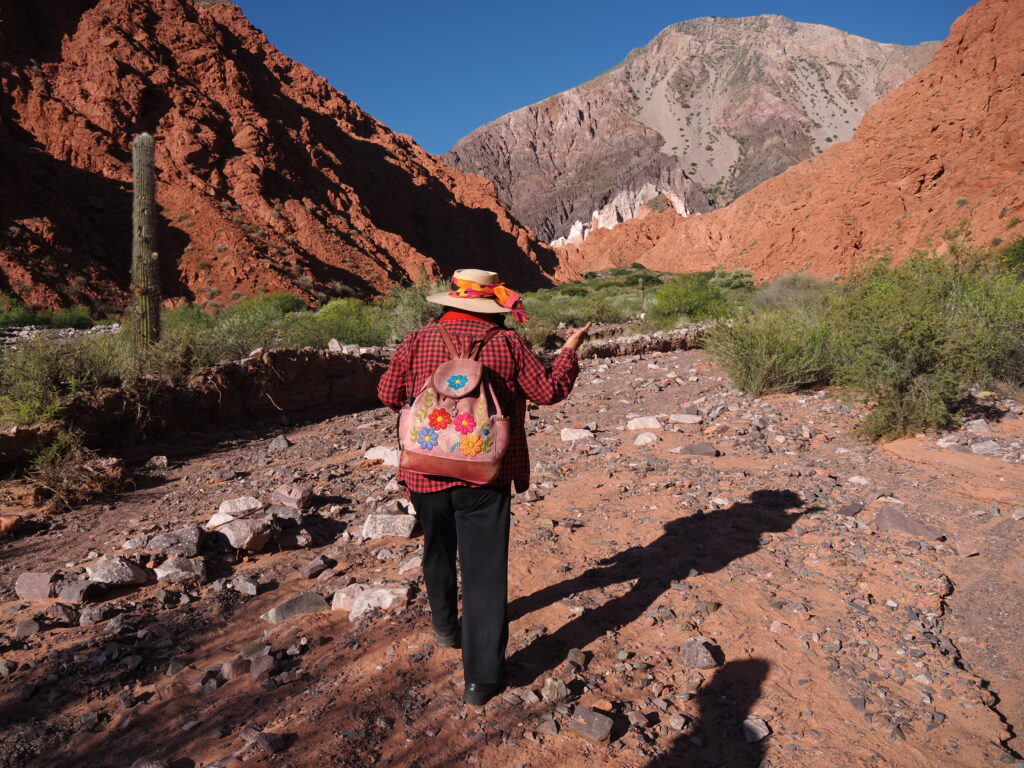 Caminando por el lecho del Río