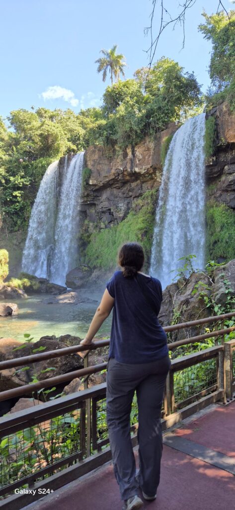 Cascada de dos hermanas