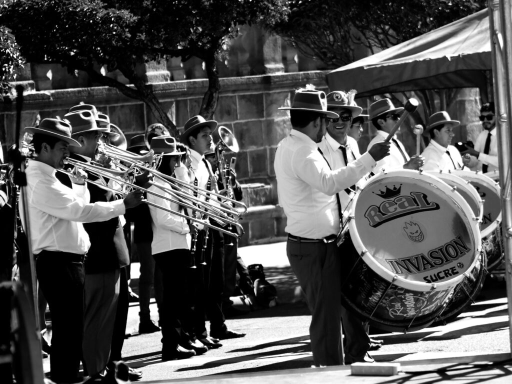 Banda invasión de Sucre