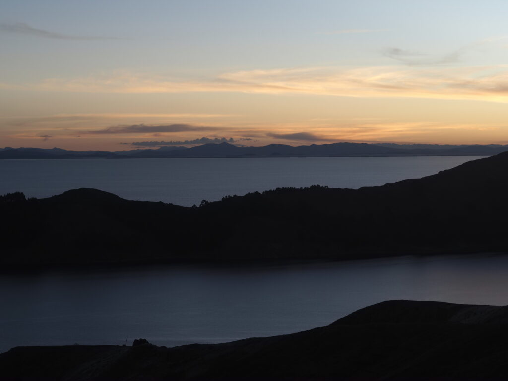 Atardecer en el lago Titicaca