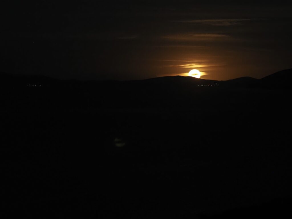 Luna llena en la isla del Sol