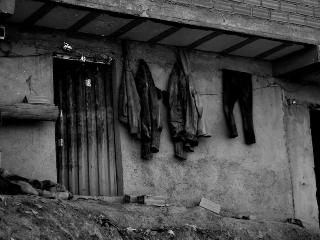 Casetas de cambio en los exteriores de la mina