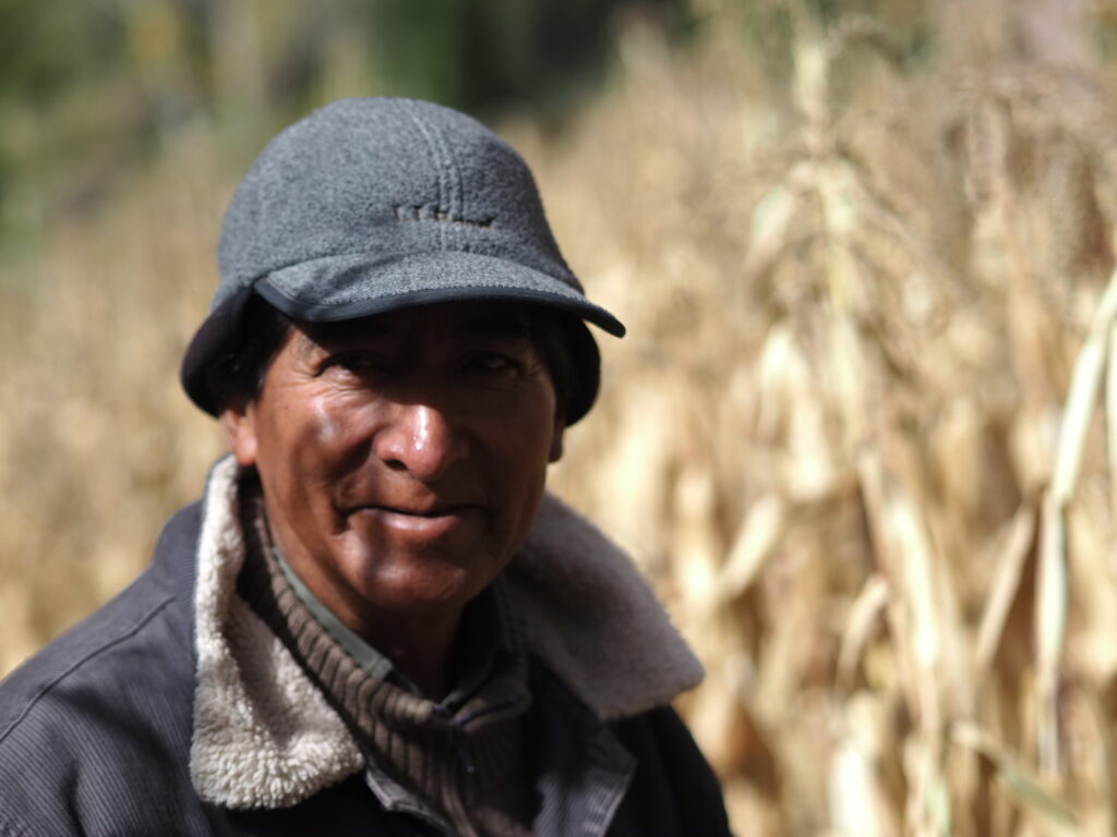 Hector y su plantación de maíz