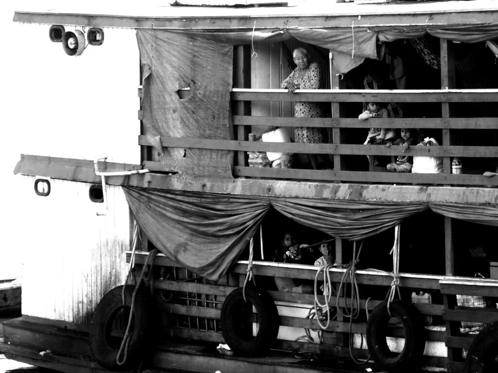 Navegando por el Amazonas