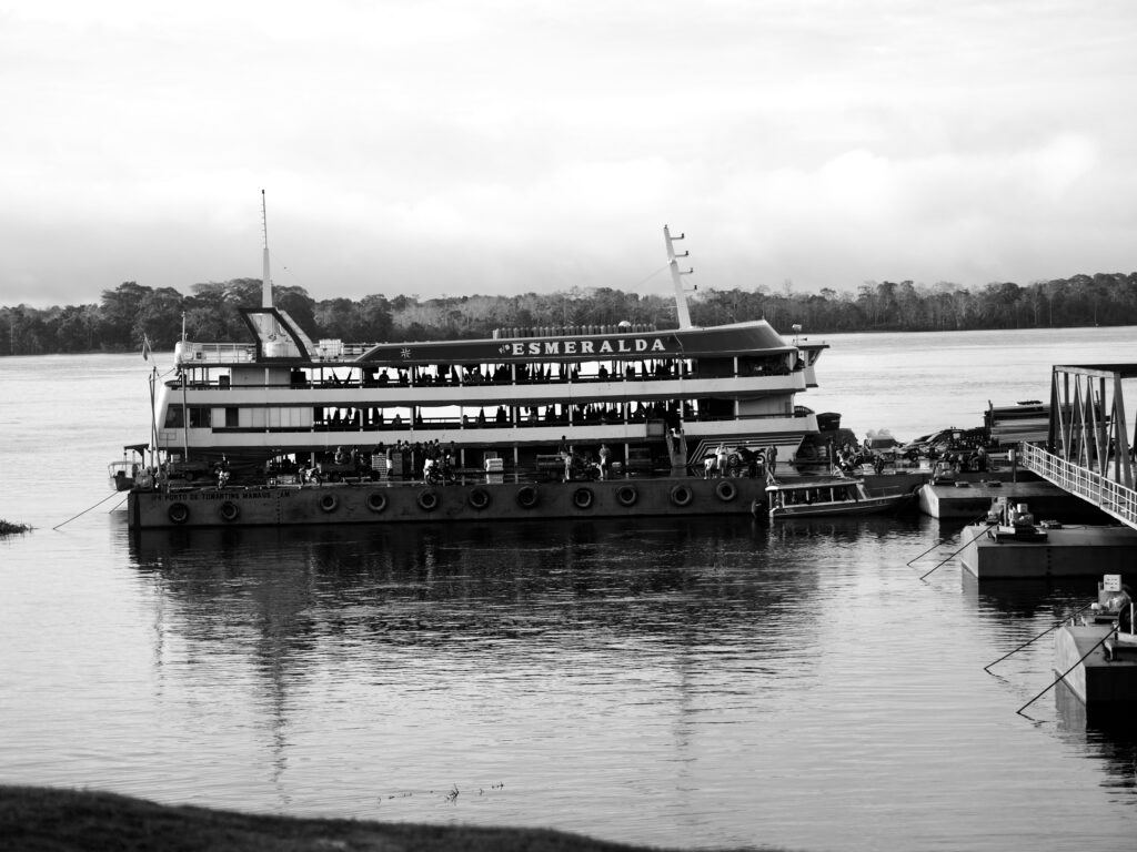 Navegar por el Amazonas