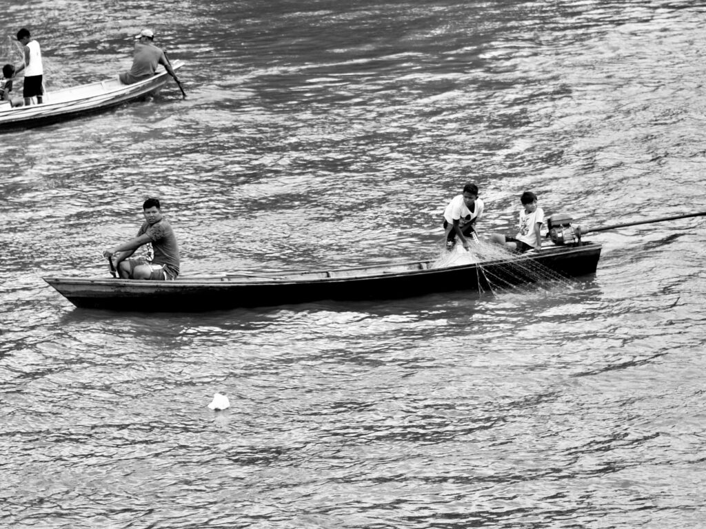 Pescando en el amazonas