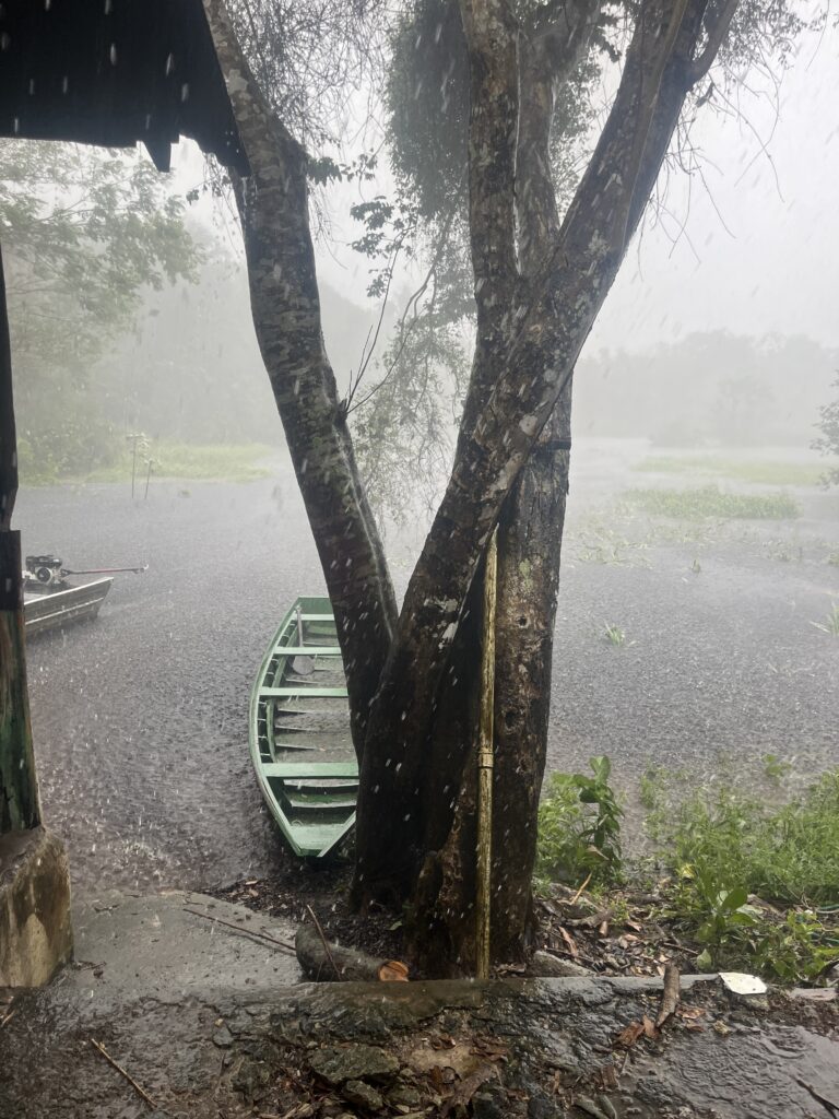 Tormenta en el Anaconda Lodge