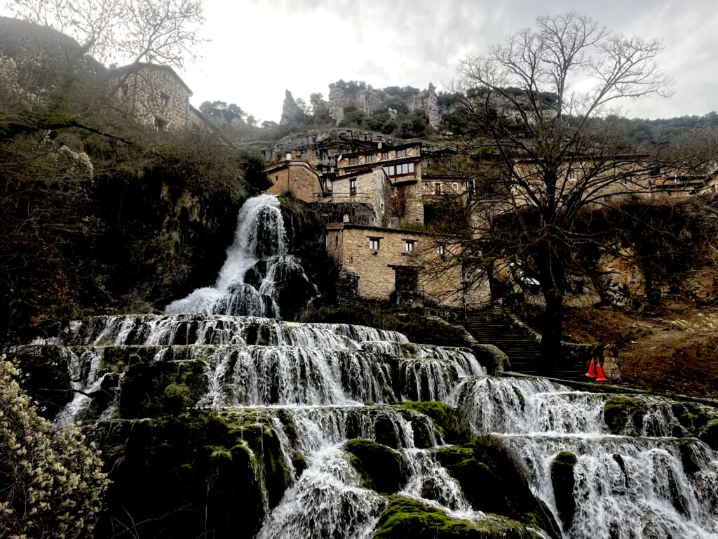 Cascada en Orbaneja del Castillo