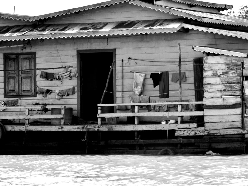 Casas flotantes en Camboya