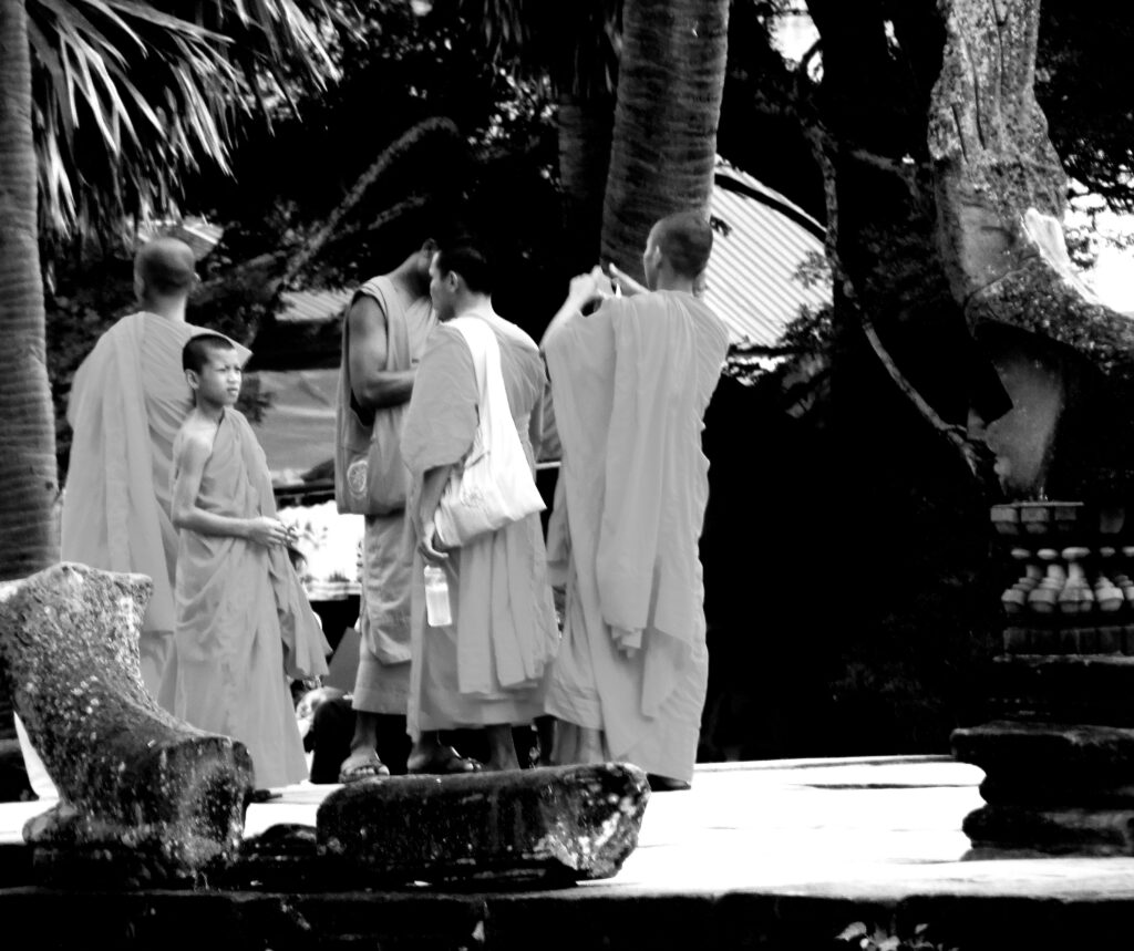 Monjes budistas en Angkor