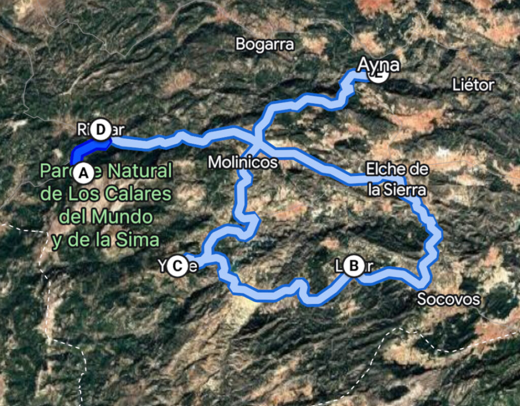 Ruta en el parque natural de los Calares del Mundo