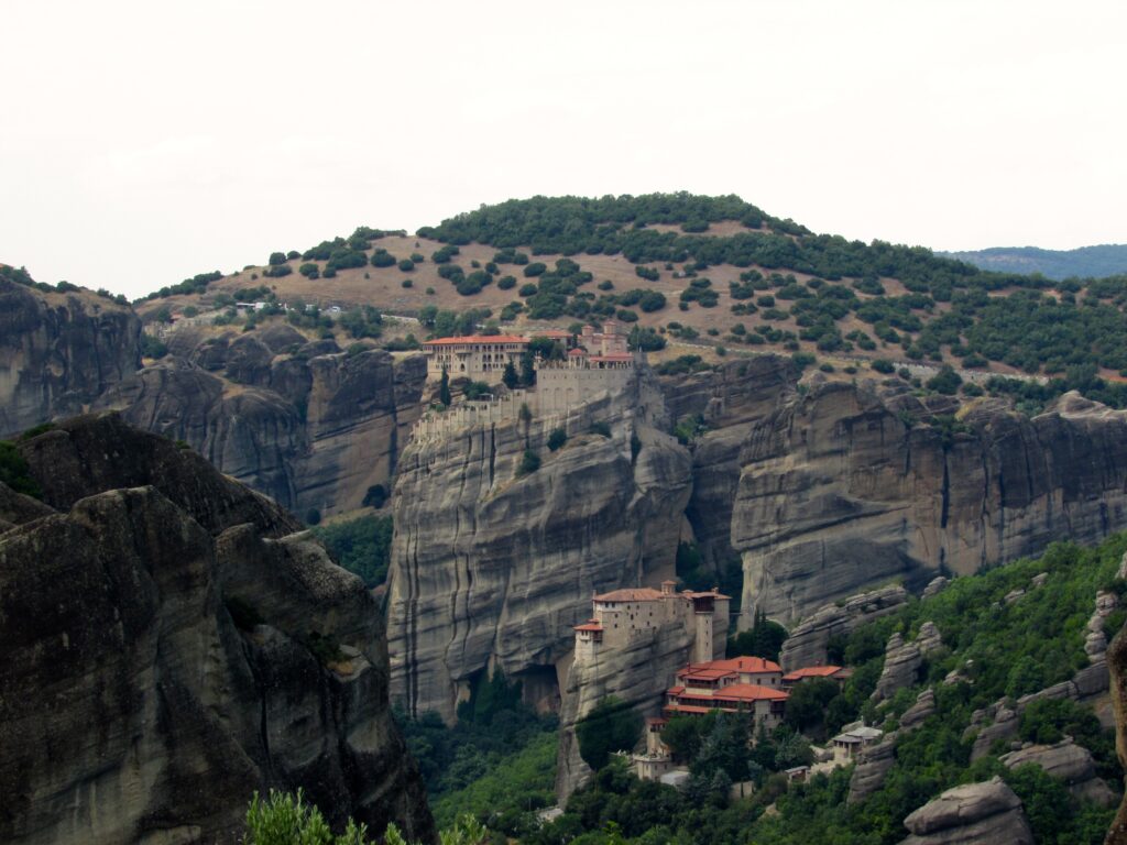 Monasterios de Varlaam y Rossanou