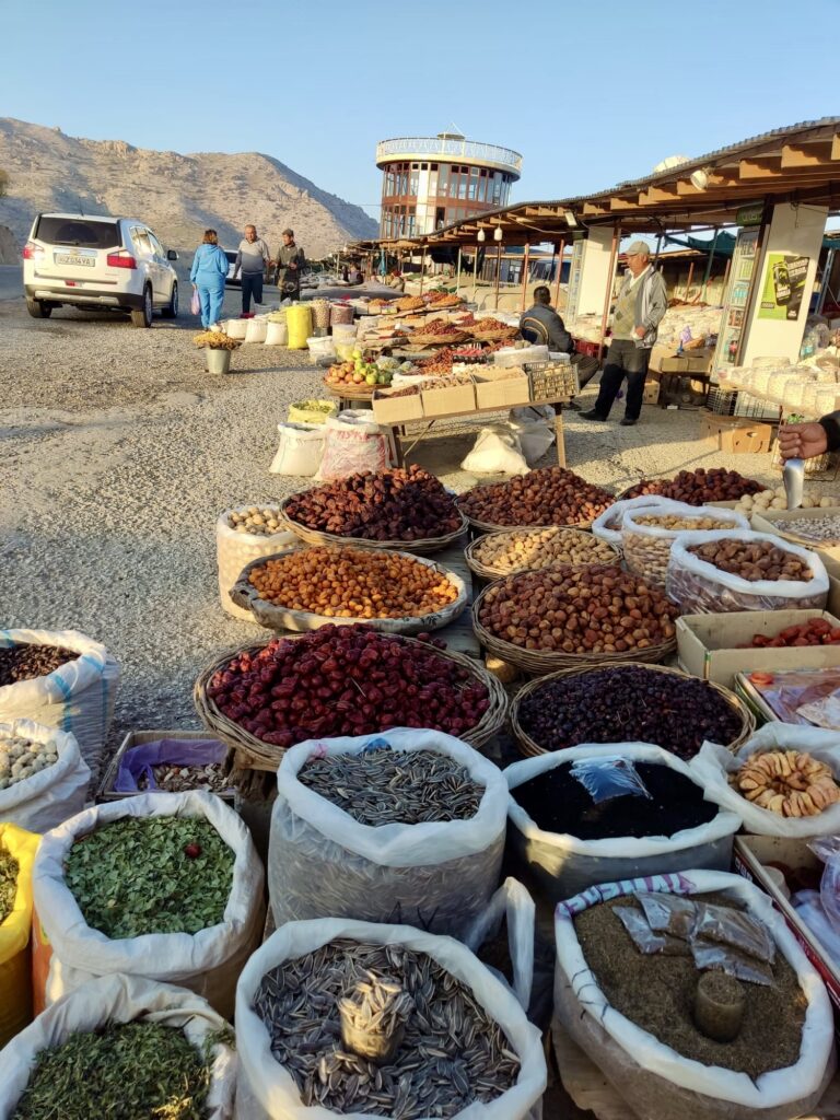 Mercados uzbekos