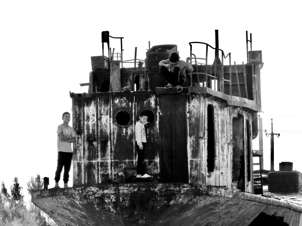 Cementerio de barcos de Monyak