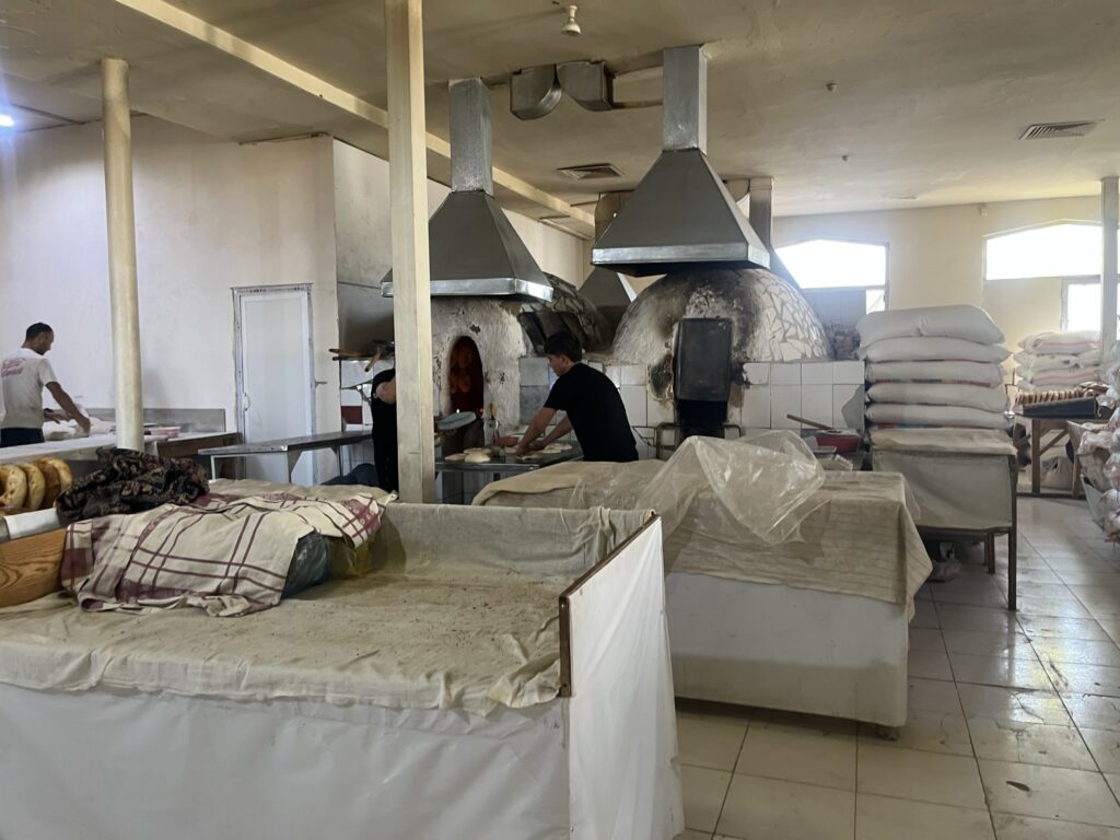 Panadería en el Chorsu Bazaar