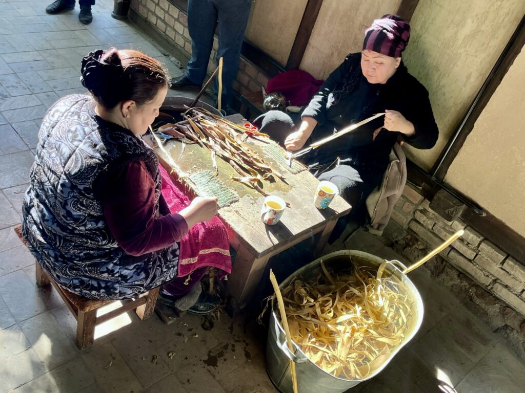 Fabricación de papel de forma tradicional