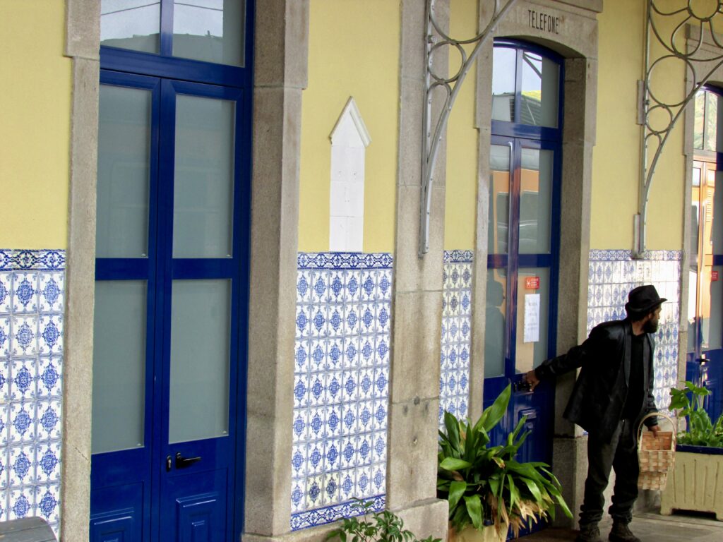 Estaciones de ferrocarril a orillas del Duero