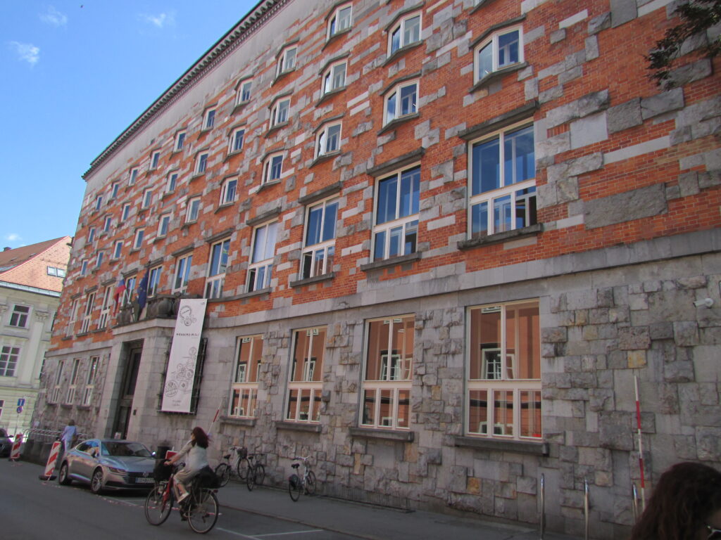 Biblioteca de Ljubliana