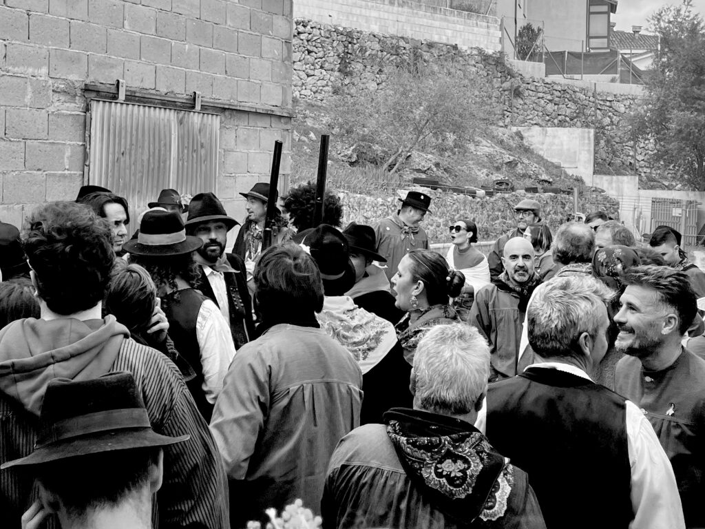 Y unos pocos de tiros