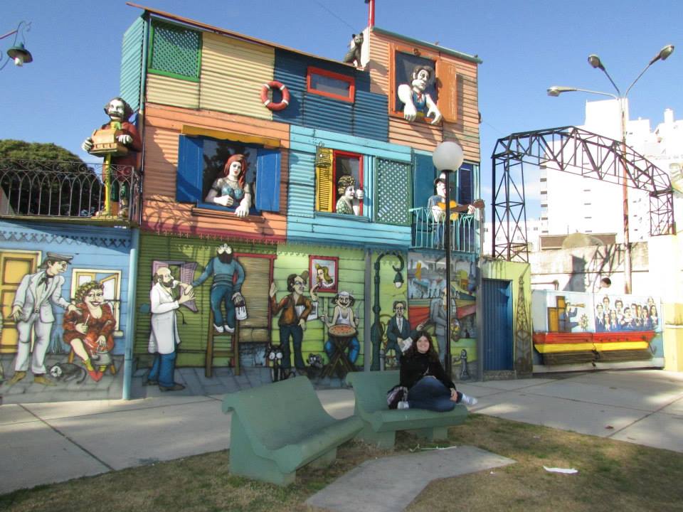 Réplica de conventillo frente al parque de Lezama