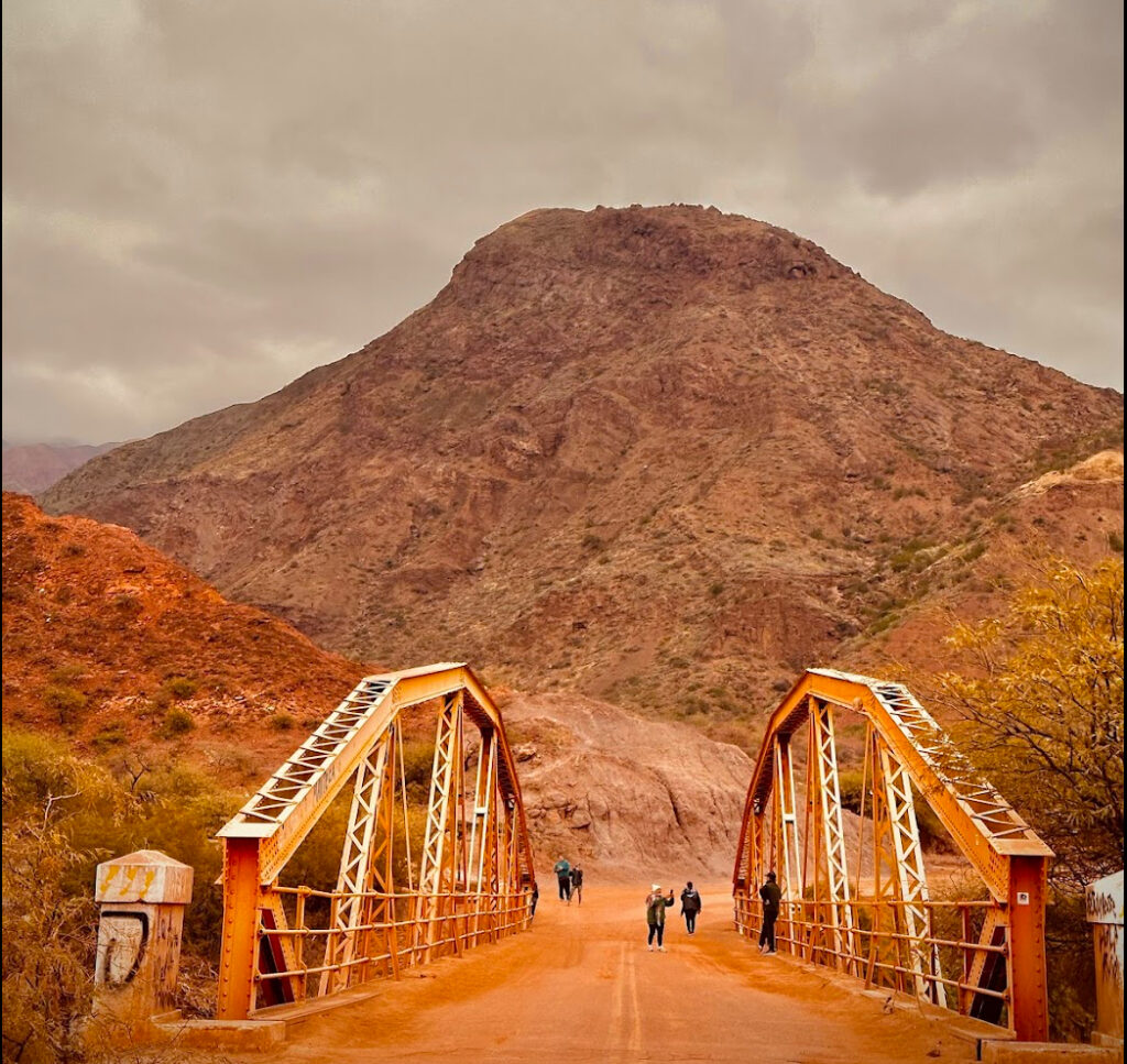 El puente de Relatos Salvajes